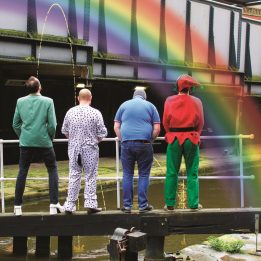 Flogging a Dead Horze