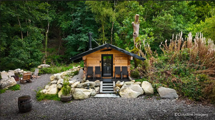 Crwban Cymru – Woodcutters’ Cabin