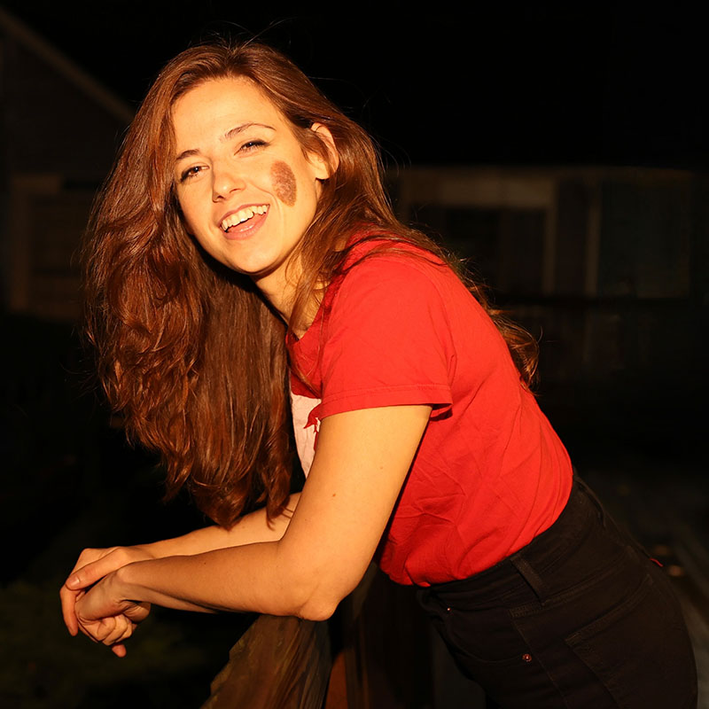 Photo of Chloe Radcliffe