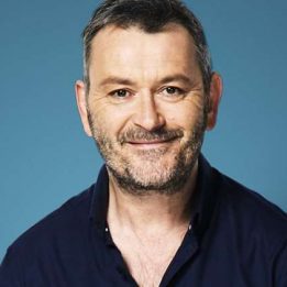 Tudur Owen a ffrindiau