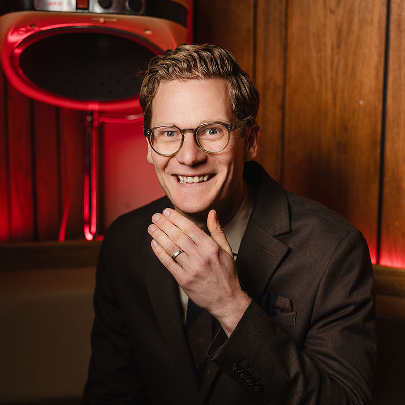 Photo of Robin Morgan smiling